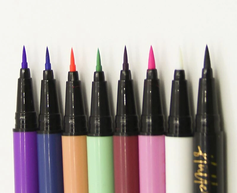 Sticky eyeliner nib Sticky eyeliner nib