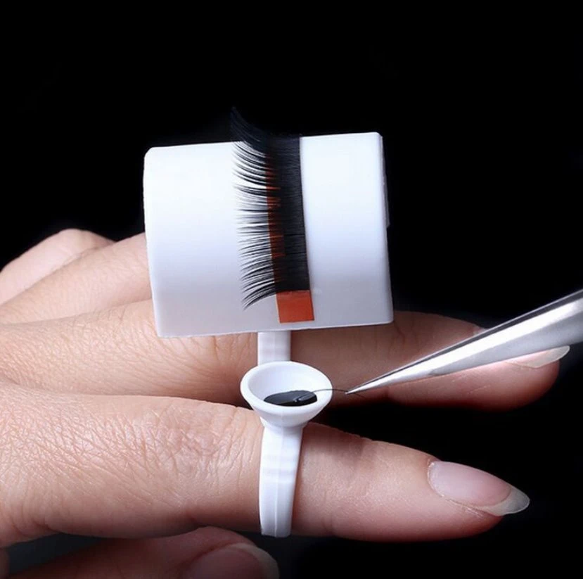 lashes U shaped separator
