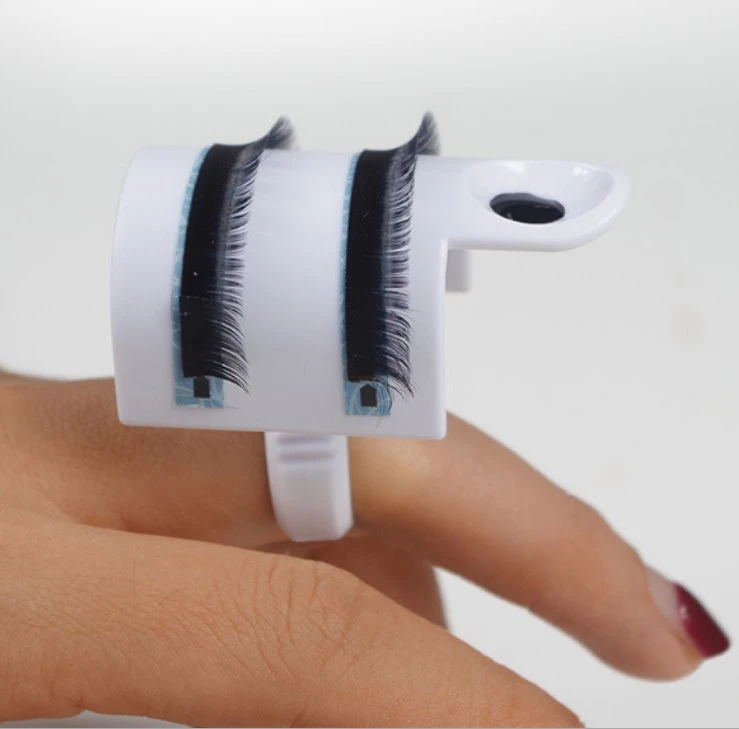 eyelashes U shaped separator